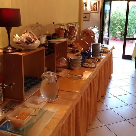 Hotel Abbaruja 3*