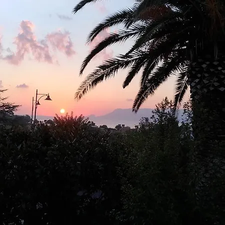 فندق Abbaruja