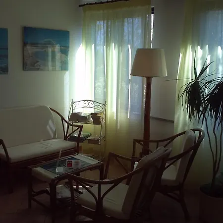 Abbaruja Hotell 3*